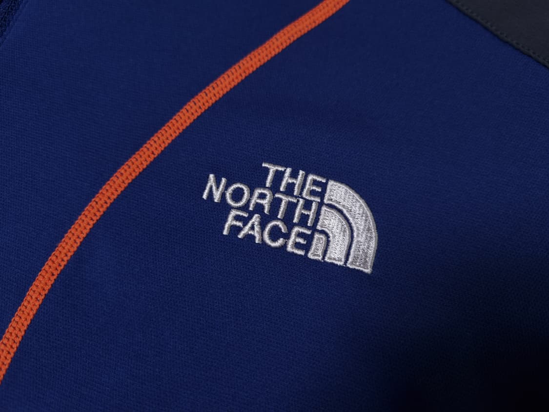 [무료배송][100]노스페이스 남성용 반집업 반팔티 상품이미지4