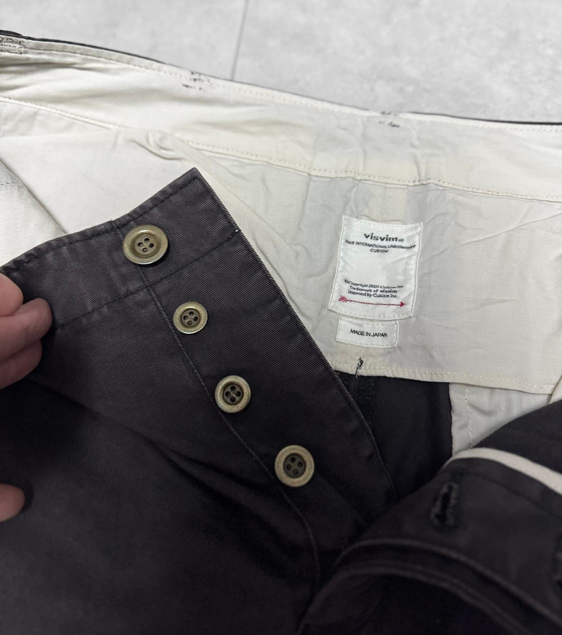 visvim 21치노 팬츠 판매 상품이미지2