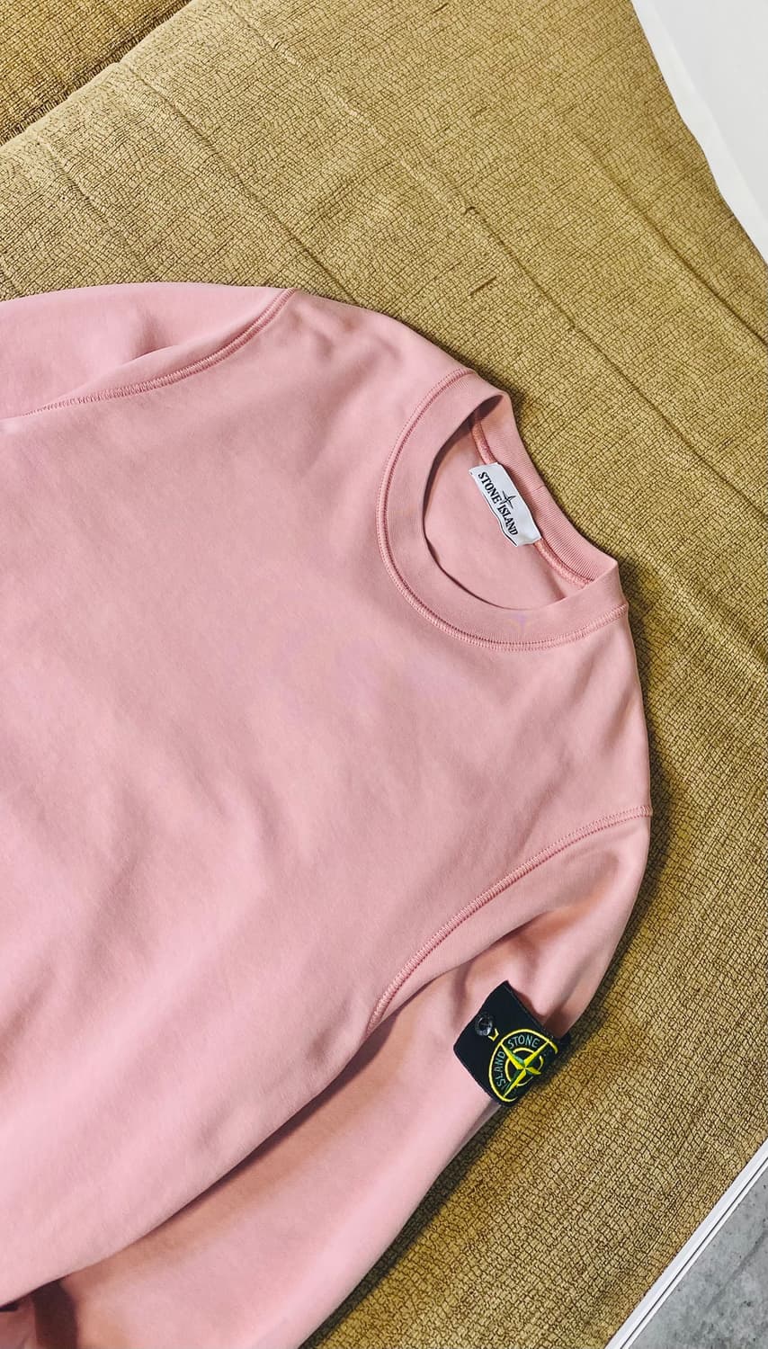 스톤아일랜드 로즈쿼츠 맨투맨 (100사이즈) 상품이미지9