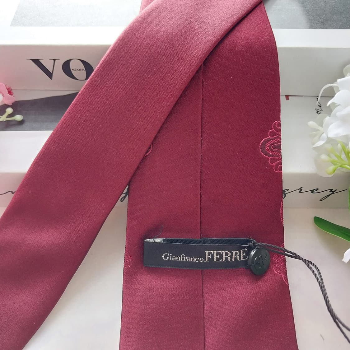 지안프랑코 페레 실크 와인 패턴 넥타이 8.7cm 새제품 K1878
 상품이미지5