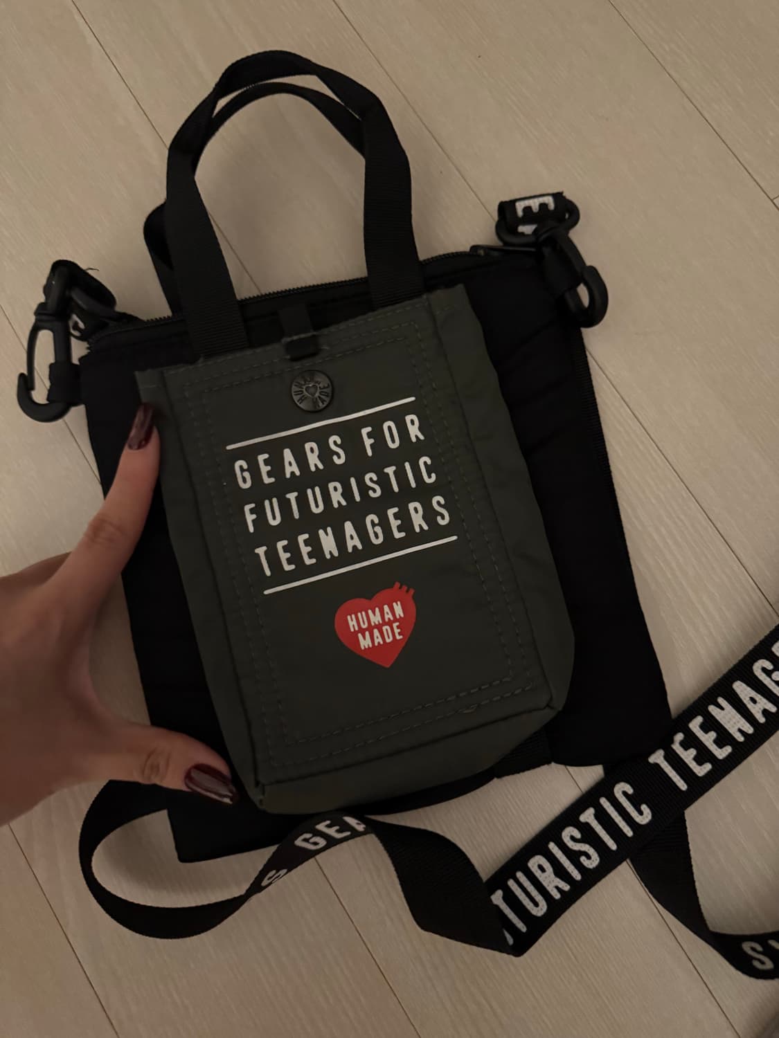 휴먼메이드 미니 헬멧백 상품이미지5