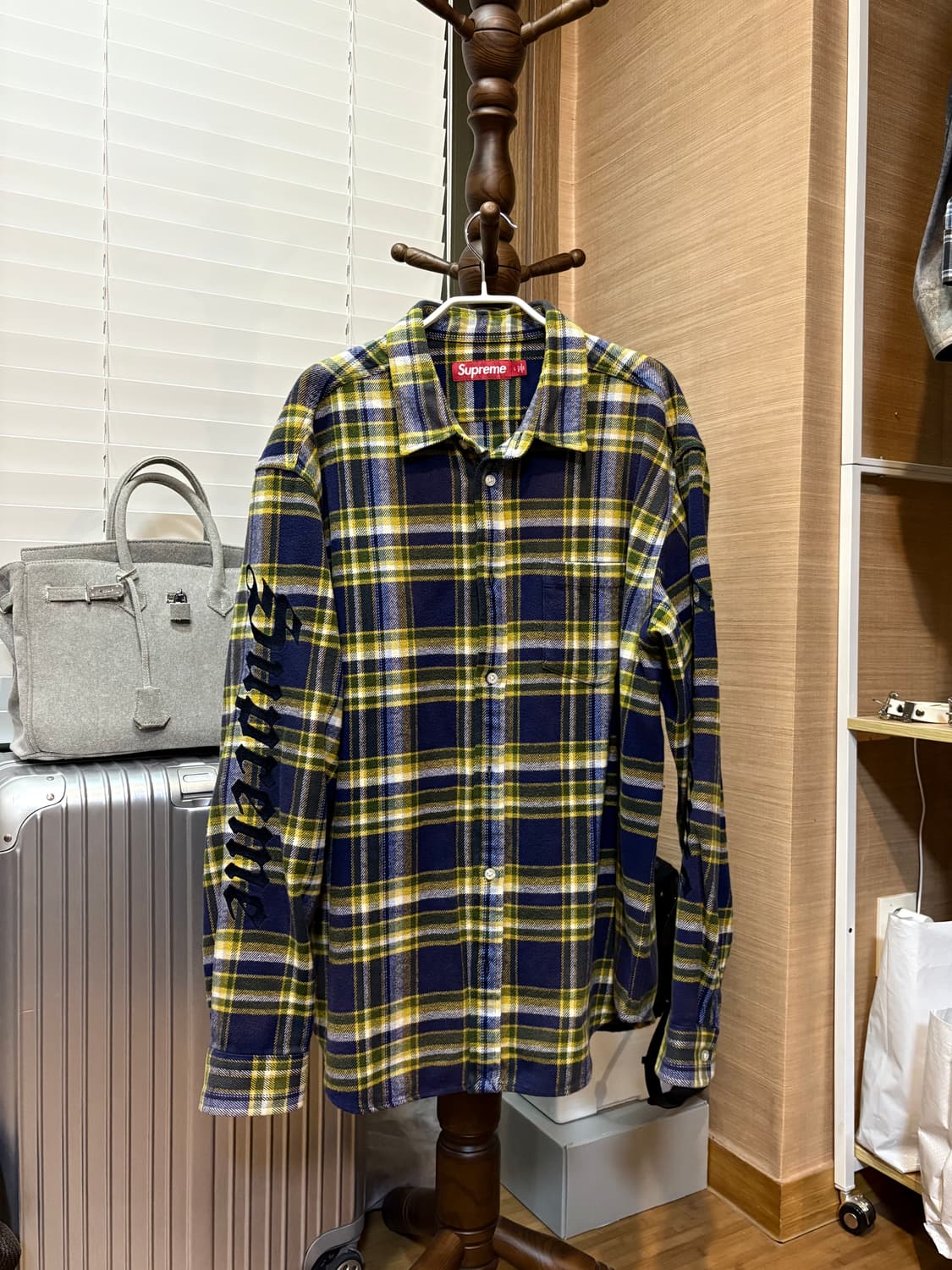 L ] 25ss 슈프림 올드 잉글리쉬 플란넬 셔츠 네이비 상품이미지1