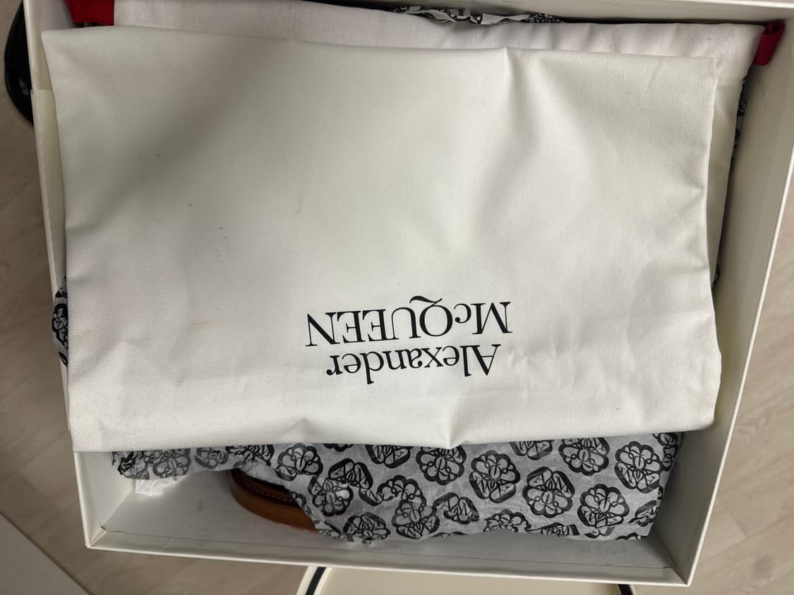 알렉산더맥퀸 첼시부츠 42(270)사이즈 판매 상품이미지8