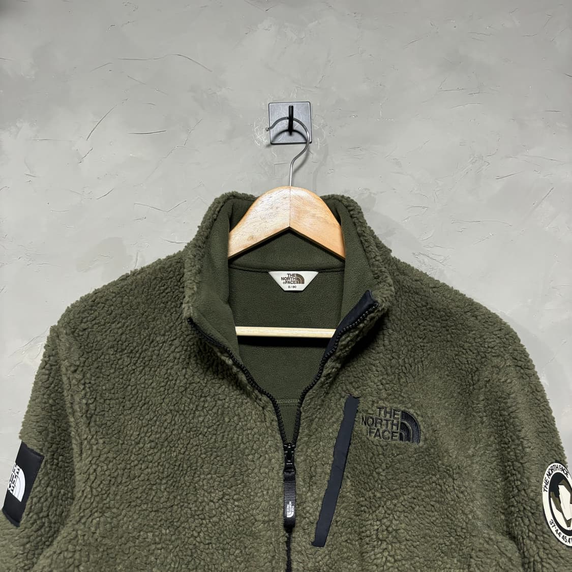 노스페이스 후리스 카키 상품이미지2