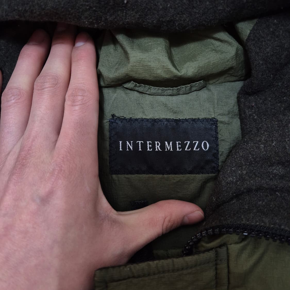 인터메조 카키 모직 덕다운 야상 후드 패딩 점퍼 M(95) 상품이미지6