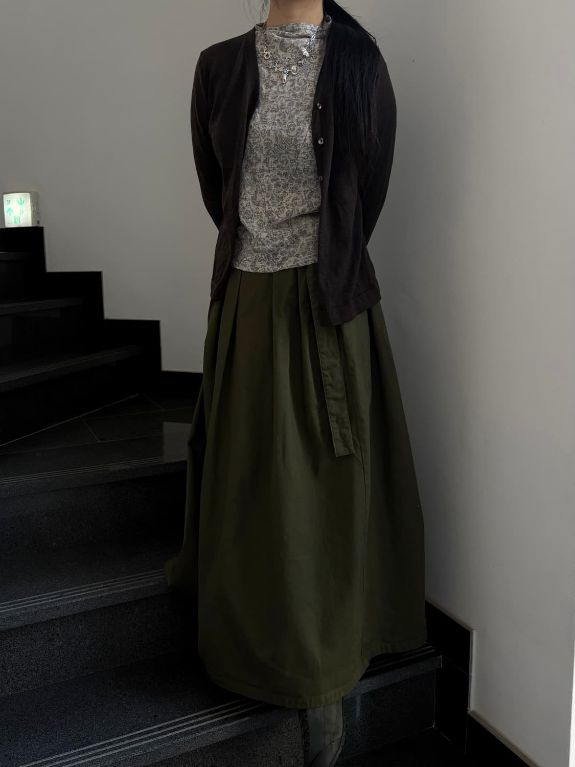 니코앤드 벨티드 카키 맥시 스커트 상품이미지1