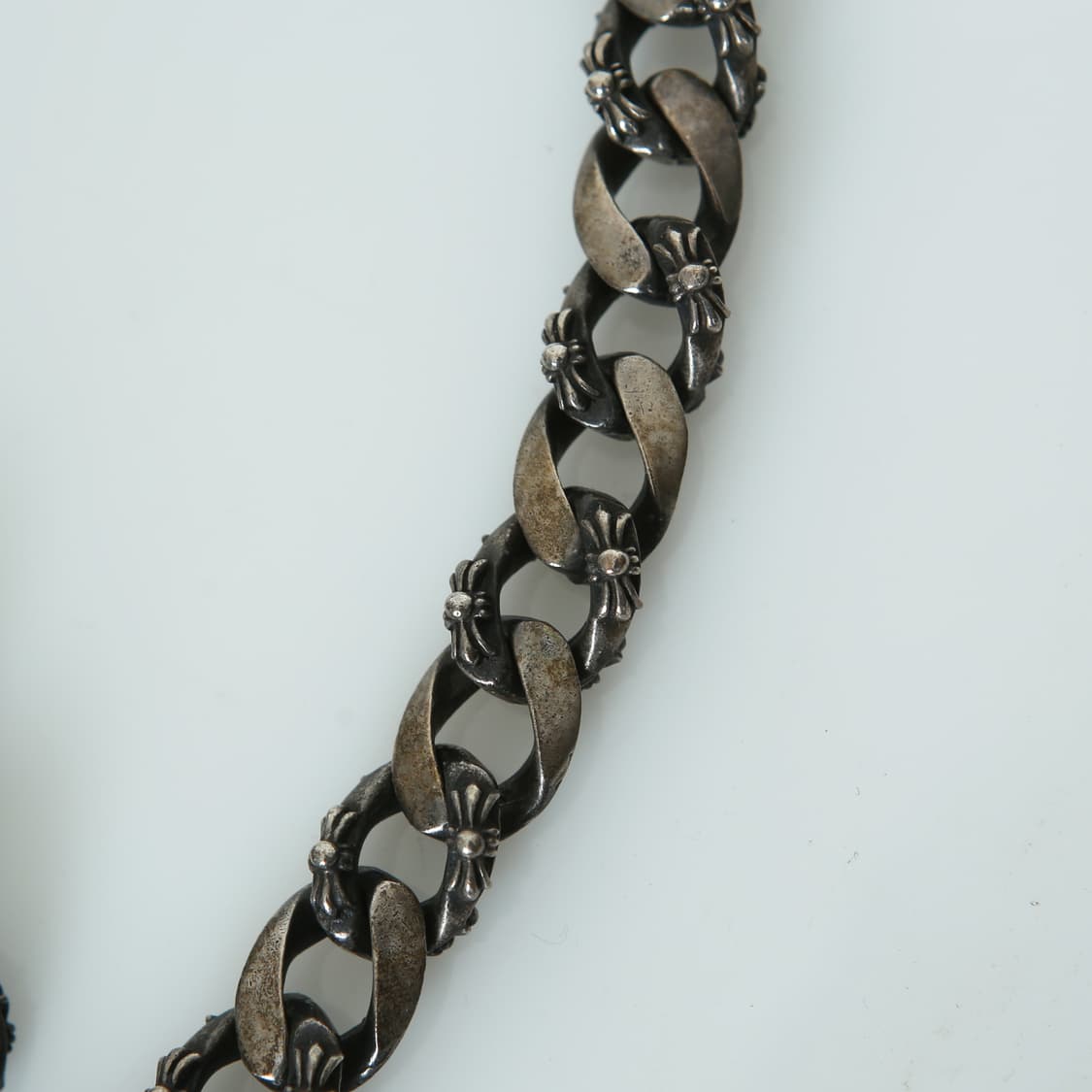 90s 올드 크롬하츠 플로랄 크로스 목걸이 상품이미지5