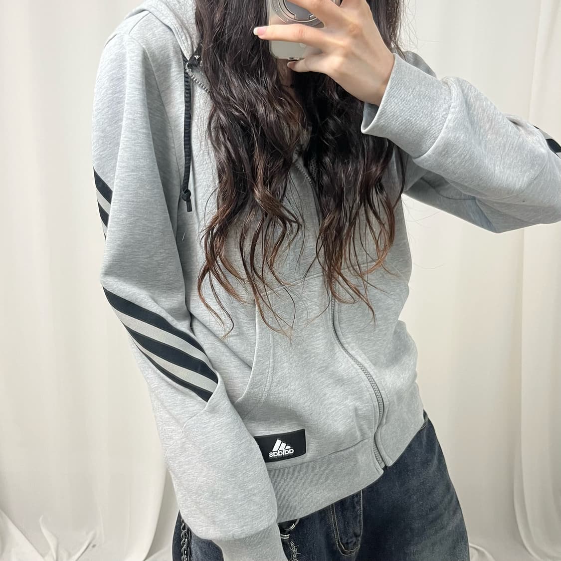 Adidas gray hood zip-up 상품이미지3