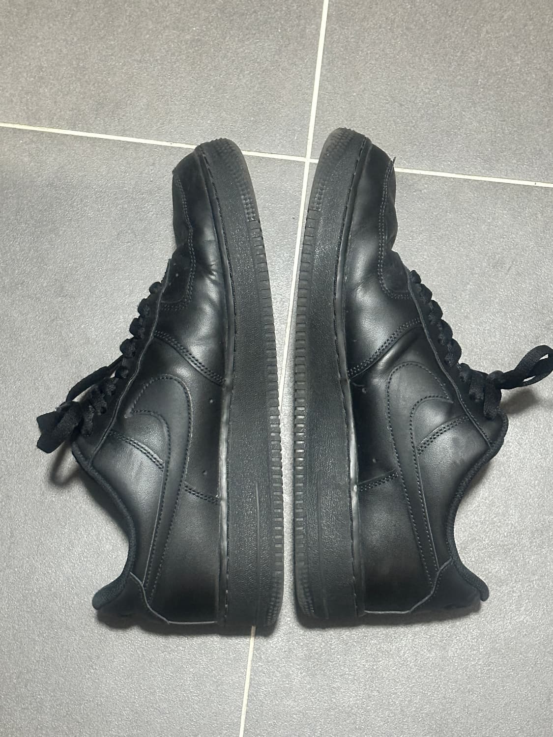 나이키 에어포스 트리플블랙 285 상품이미지2