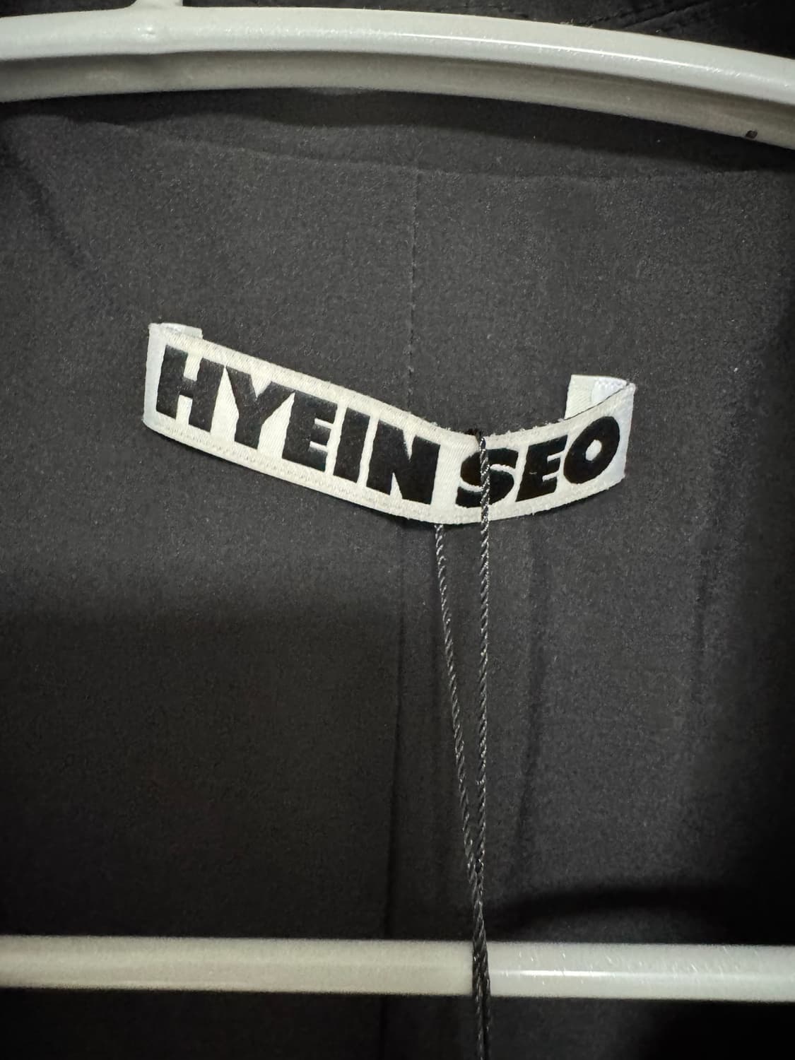 혜인서 수트 자켓 블랙 3 상품이미지4