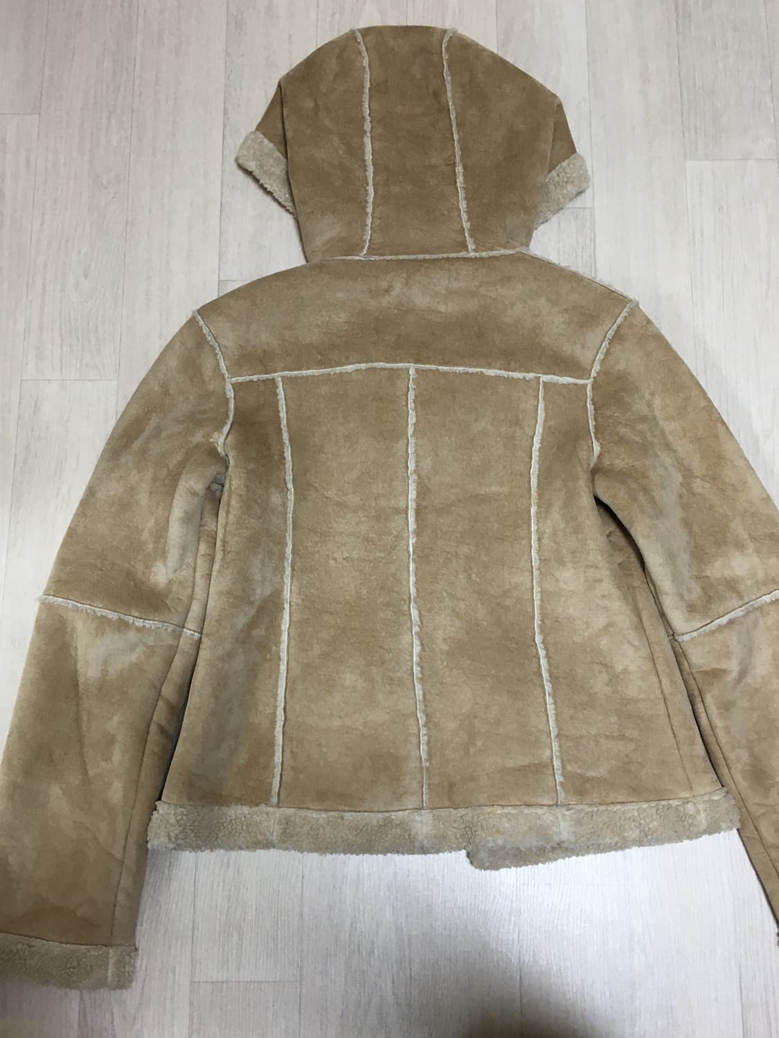 플레이보이 토글 후드 무스탕 자켓 상품이미지4