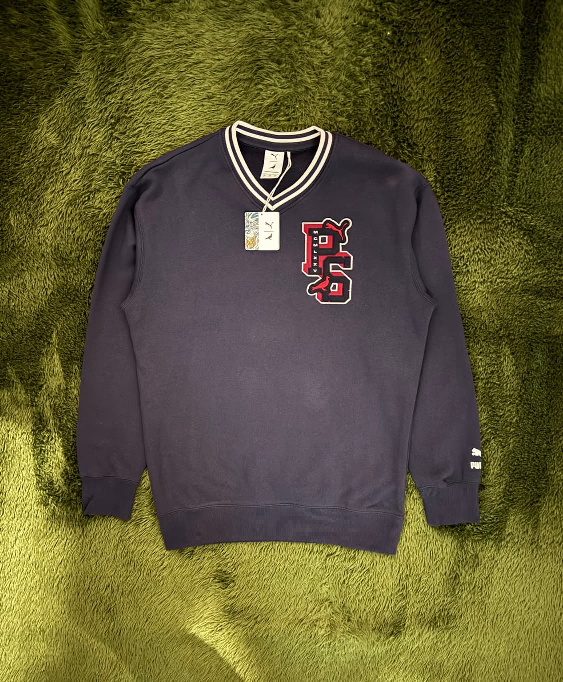 [S] 스테이플 피죤 X 푸마 콜라보 릴렉스 핏 브이넥 스웻셔츠 네이비 상품이미지1