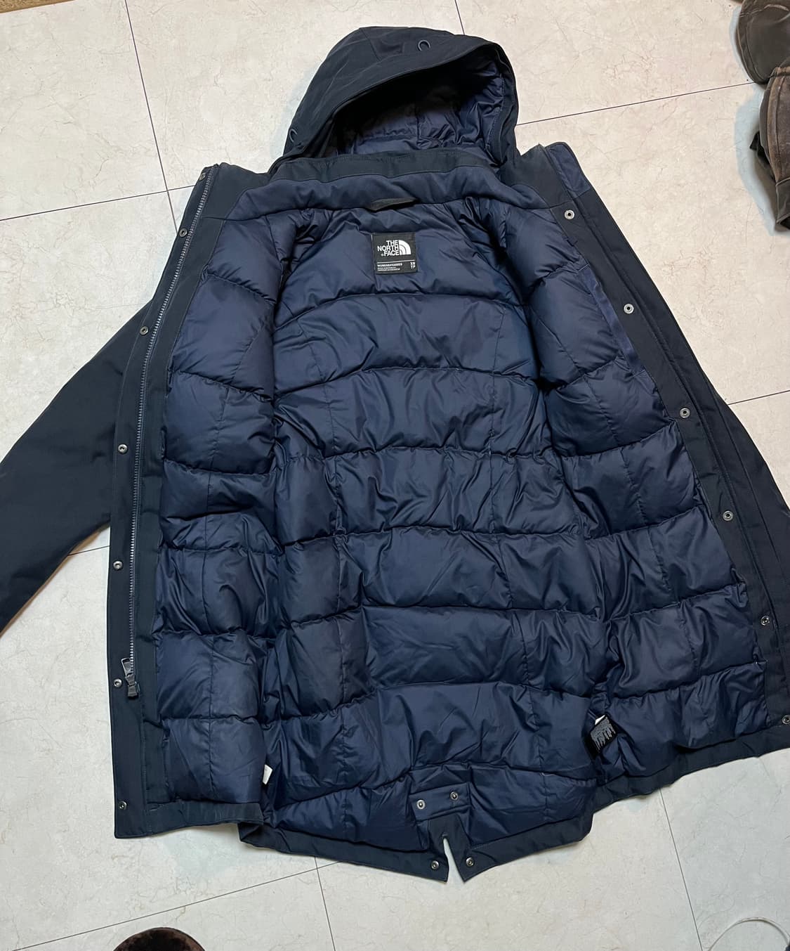 노스페이스 우먼즈 구스다운 롱패딩 xs 상품이미지3