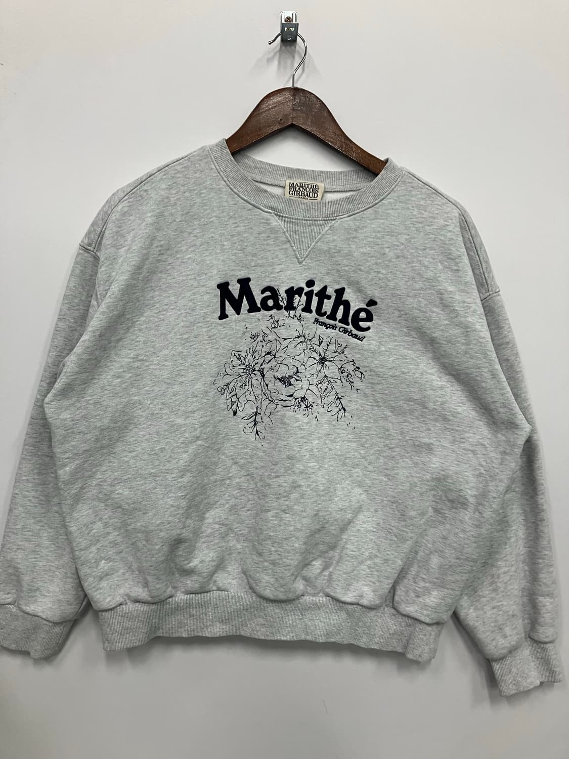 마리떼 프랑소와 저버 맨투맨 상품이미지1