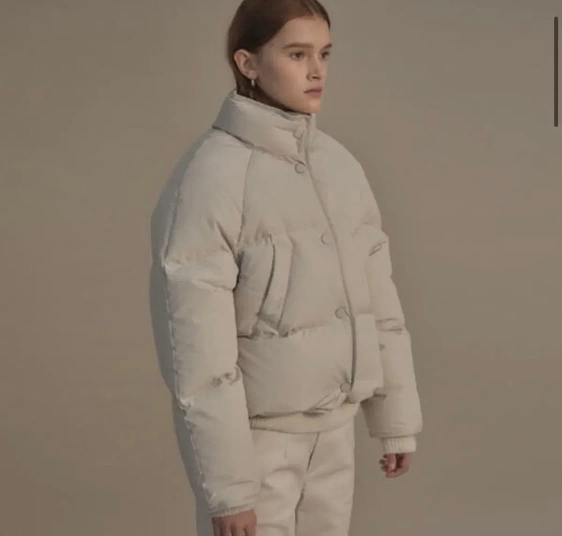 낫띵리튼 패딩 상품이미지1