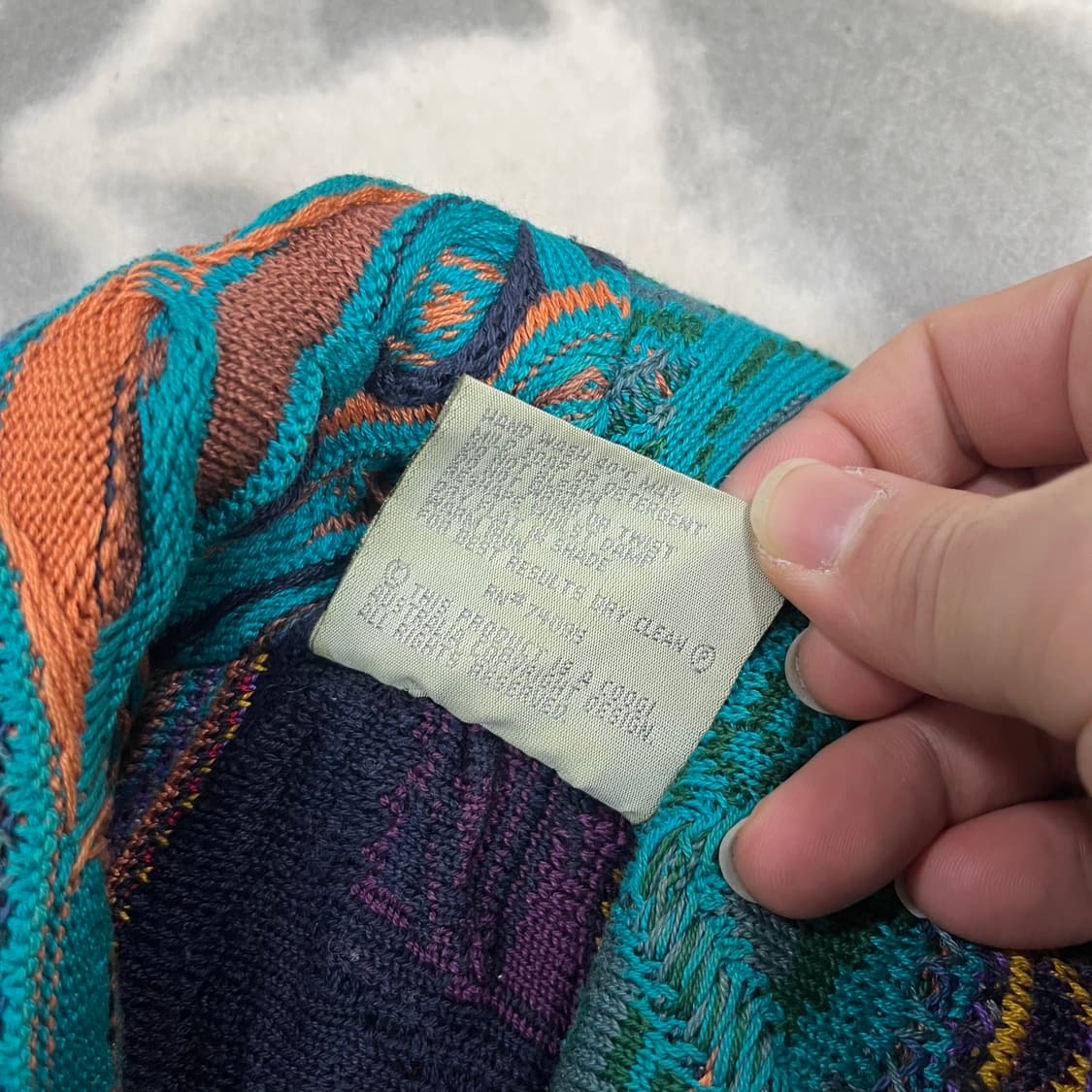 [Coogi] 쿠지 숄카라 크롭 케이블 가디건 상품이미지5