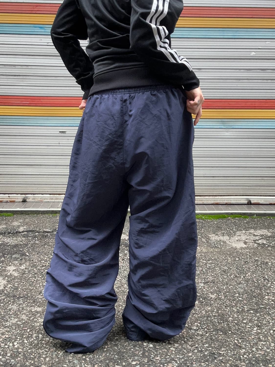 90s REEBOK 올드스쿨 네이비 트랙팬츠 상품이미지3