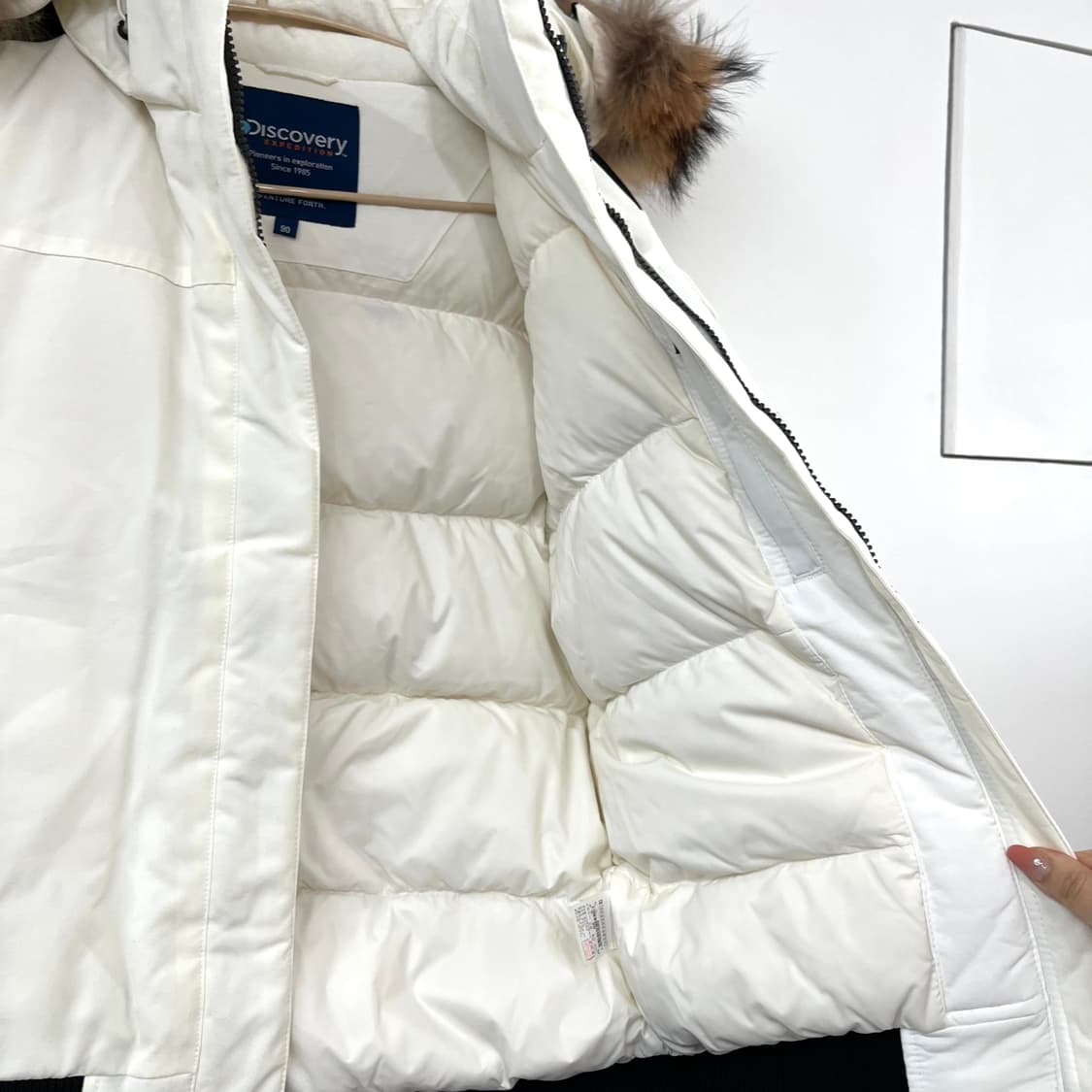 디스커버리 익스페디션 밀포드 구스다운 화이트 숏패딩 상품이미지7