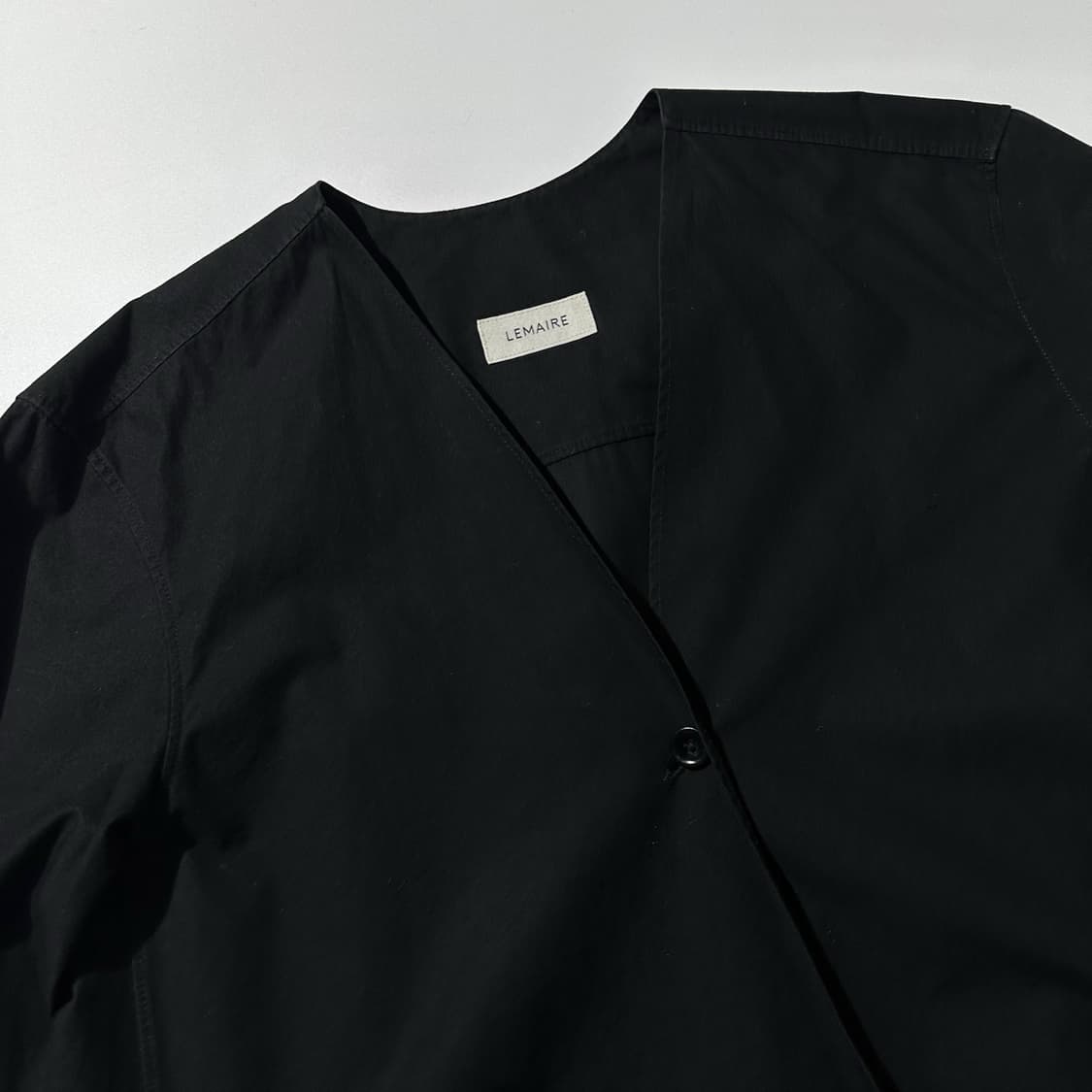 르메르 카라리스 블라우스 블랙 상품이미지3