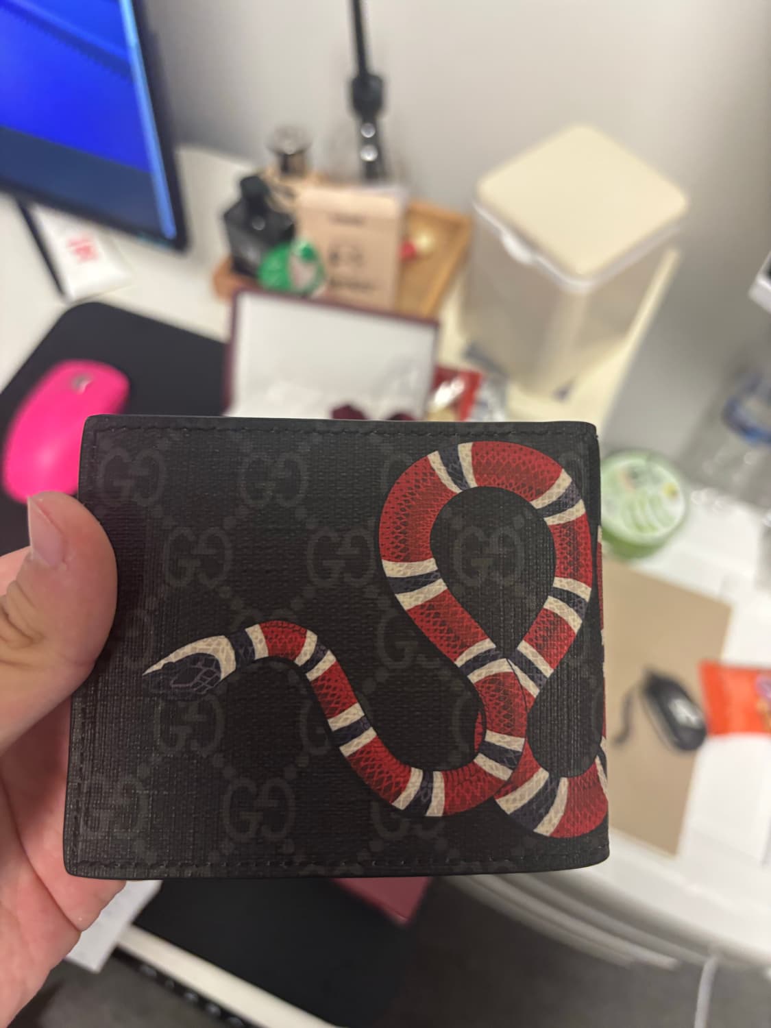 구찌 스네이크 지갑 판매합니다 상품이미지5