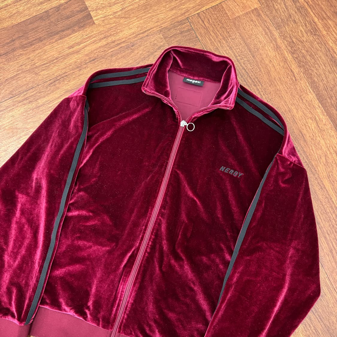 M(100) NERDY 널디 벨벳 트랙탑 저지 집업  상품이미지5