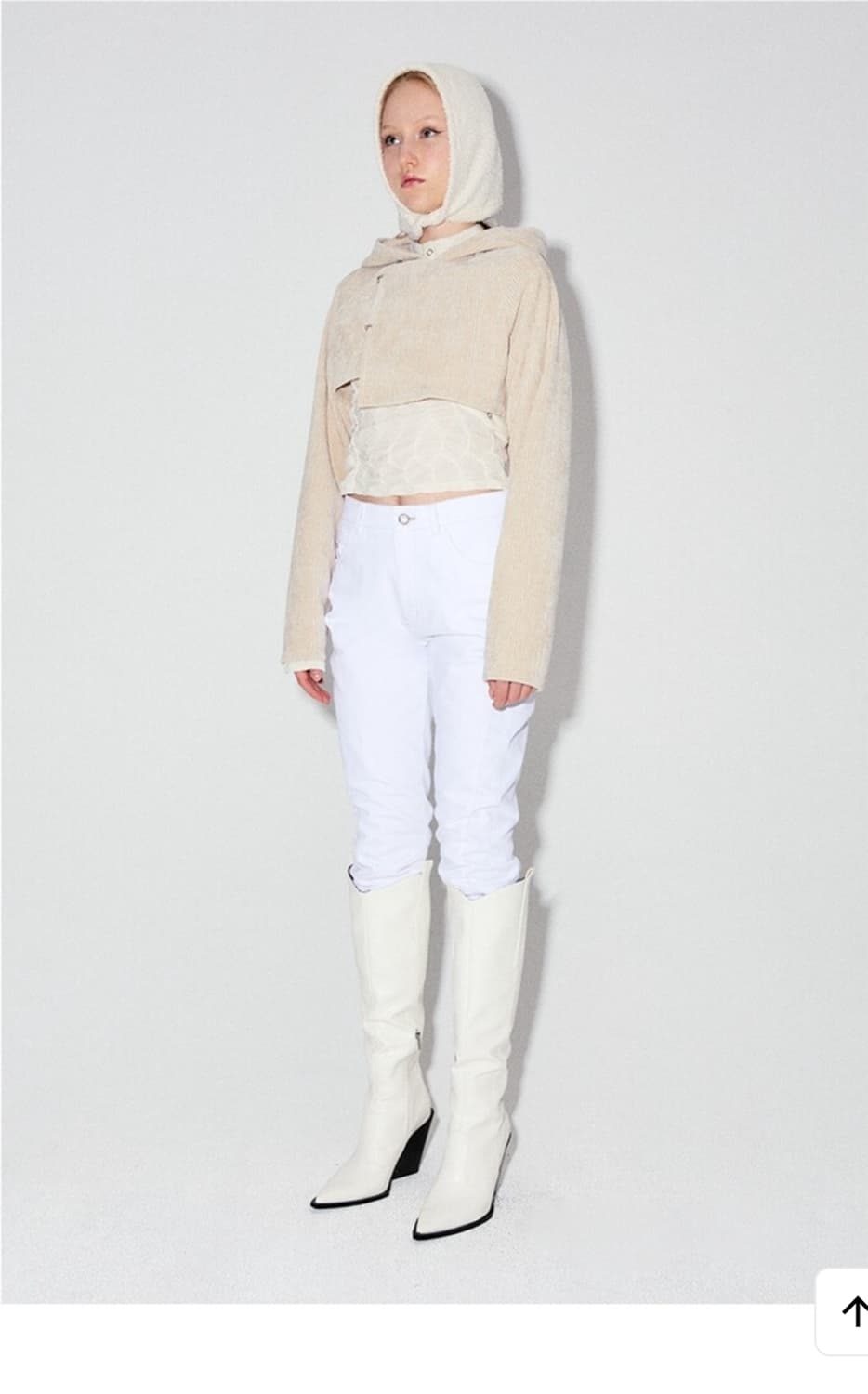 (새상품)데비어퍼(DEBBY UPPER) BEBETO 후드 크롭자켓 상품이미지4