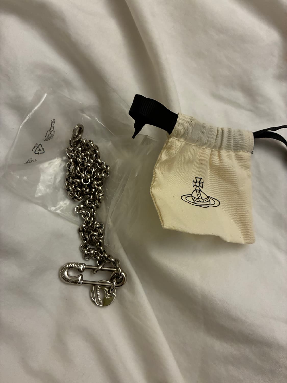 Vivienne Westwood 네크리스 상품이미지1