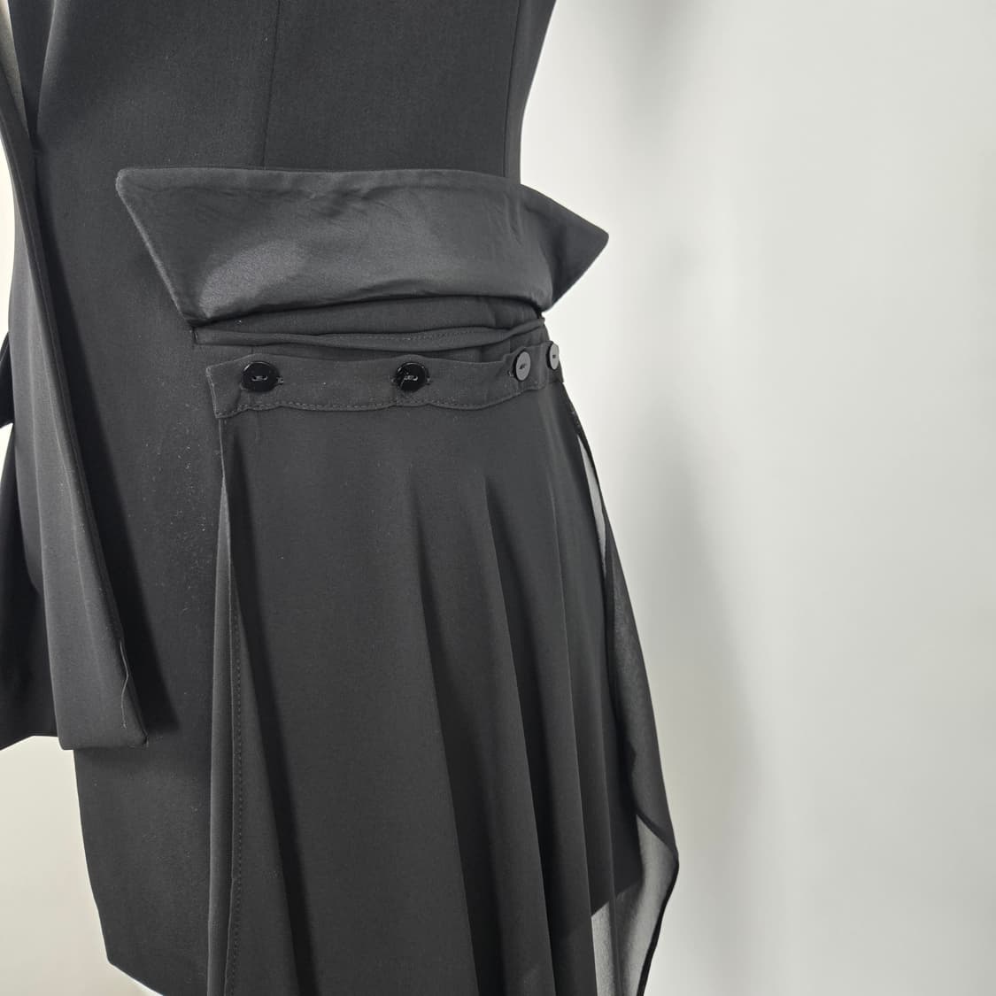 0823.제시 뉴욕  쉬폰 블랙  민소매 베스트 조끼44 상품이미지4