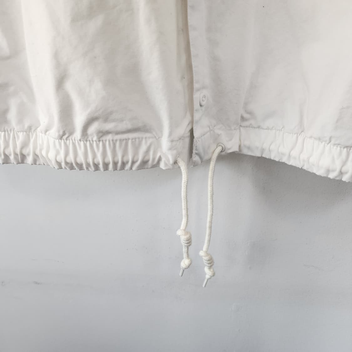 나이키 화이트 반팔 셔츠 상품이미지3