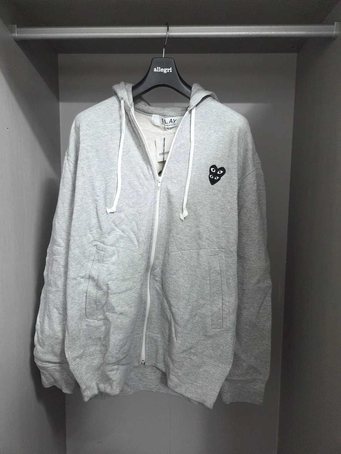 꼼데가르송 그레이 하트 로고 후드집업 xxl 상품이미지1