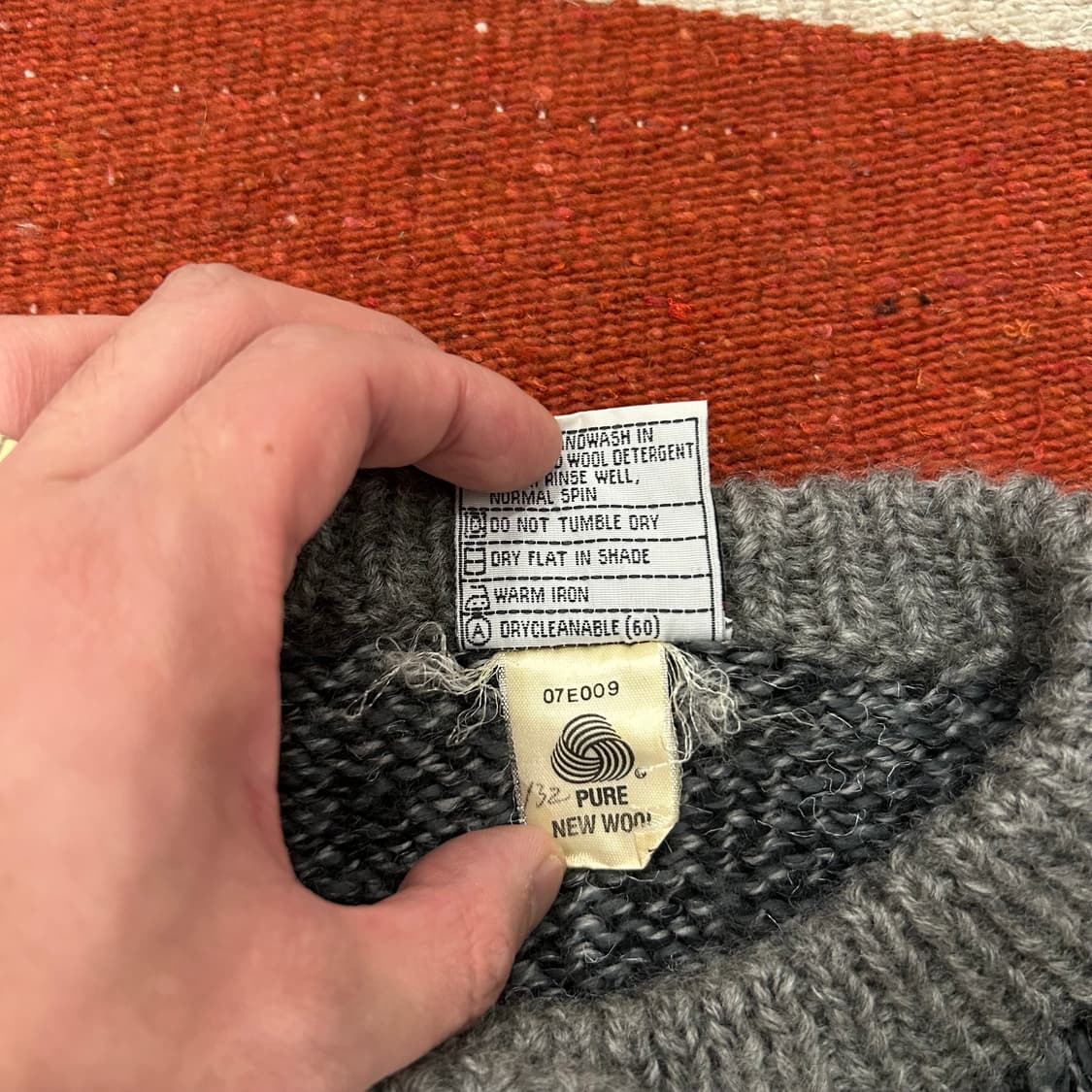 Bonzo 패턴 핸드메이드 가디건 상품이미지4