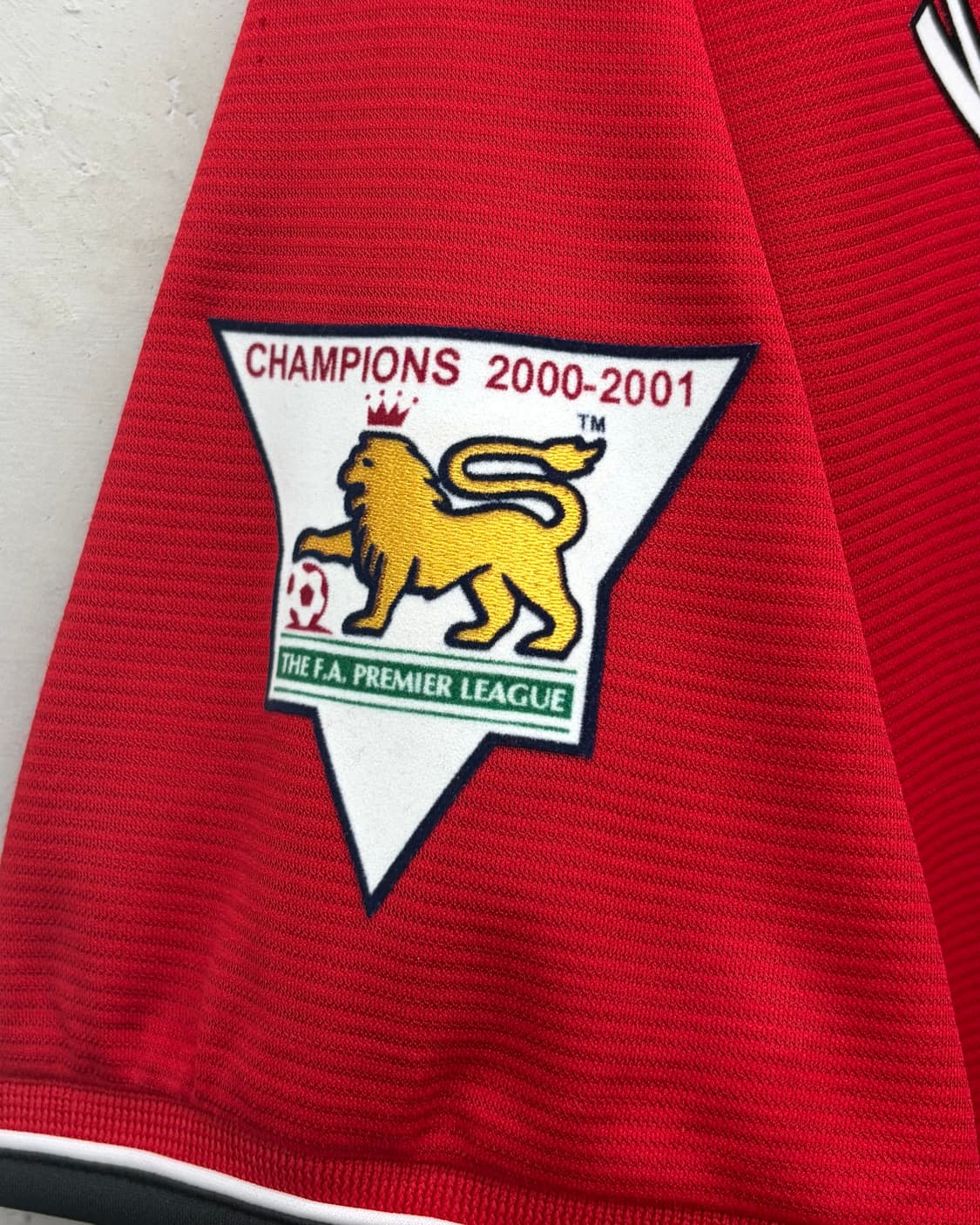 엄브로 00-02 맨체스터 유나이티드 홈 리그킷 뤼트 반니스텔루이 상품이미지4