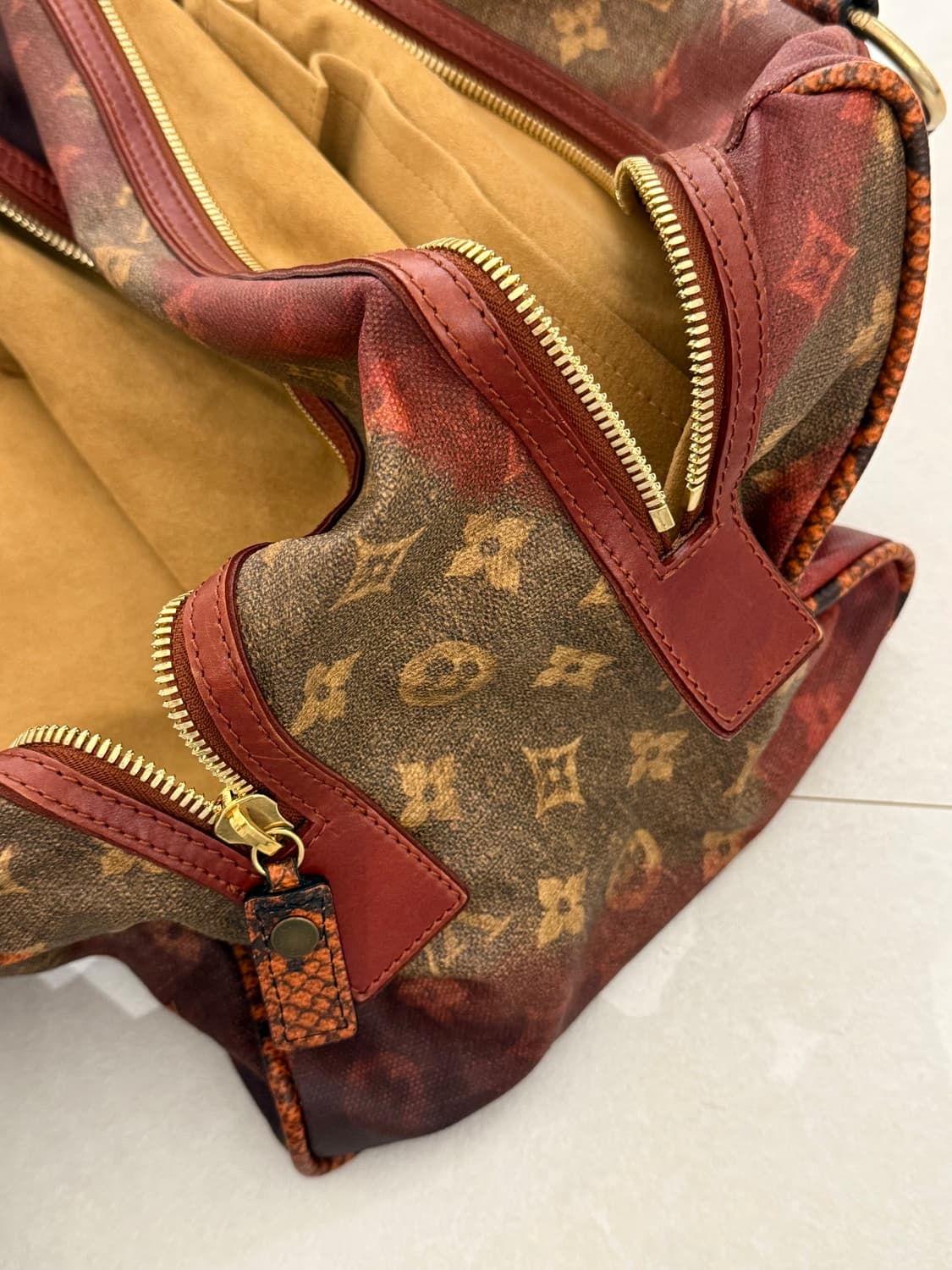 루이비통 X 리처드 프린스 모노그램 조크 맨 크레이지 상품이미지8