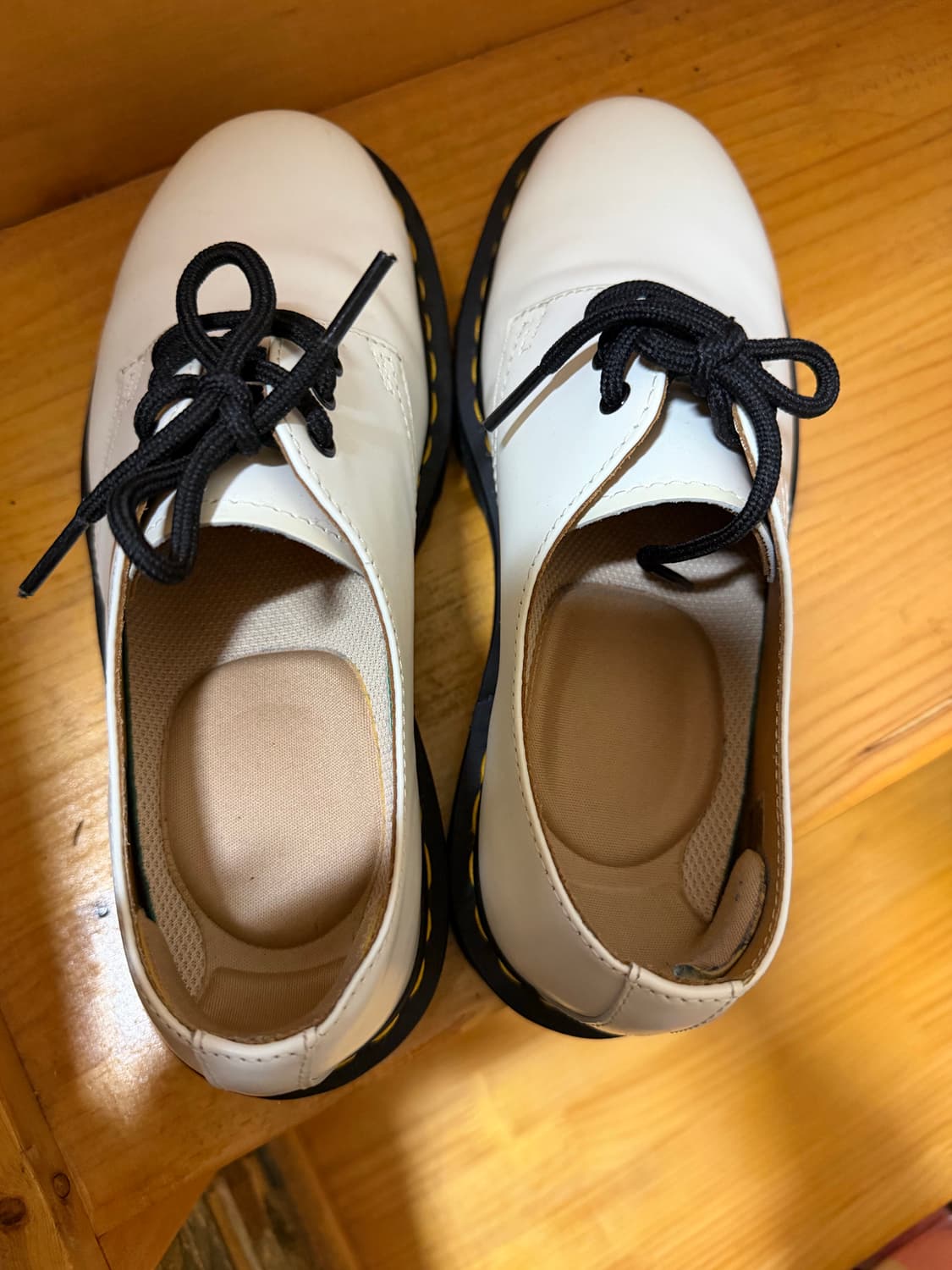 닥터마틴 벡스1461 화이트 250 상품이미지1