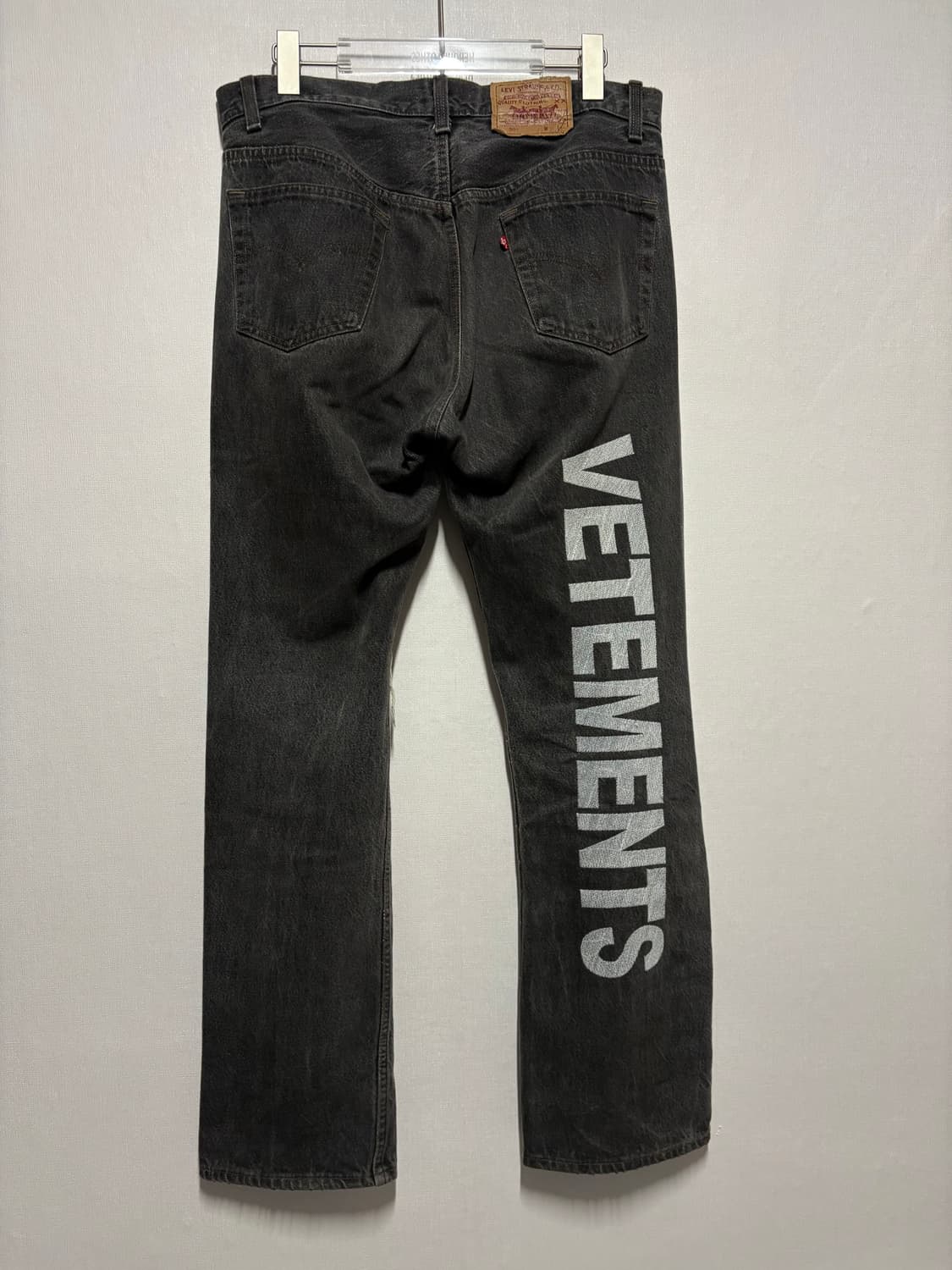 [M] 베트멍x리바이스 501 데님 팬츠 상품이미지1