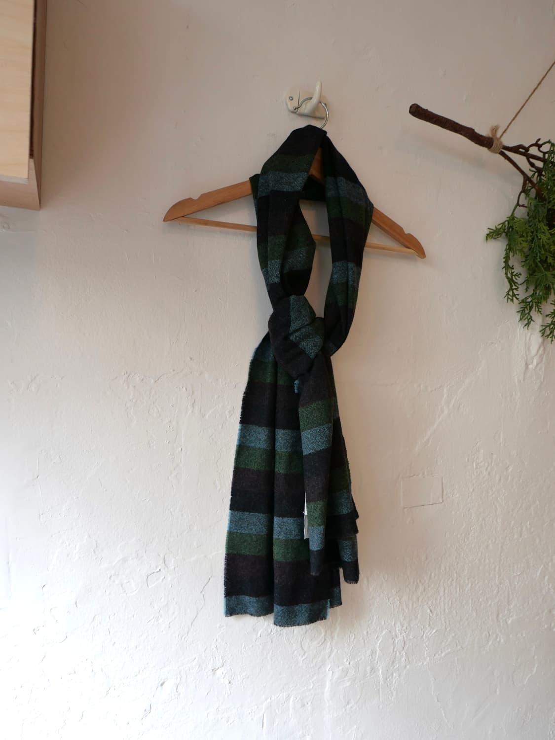 스테판 슈나이더 울 체크 머플러 상품이미지3