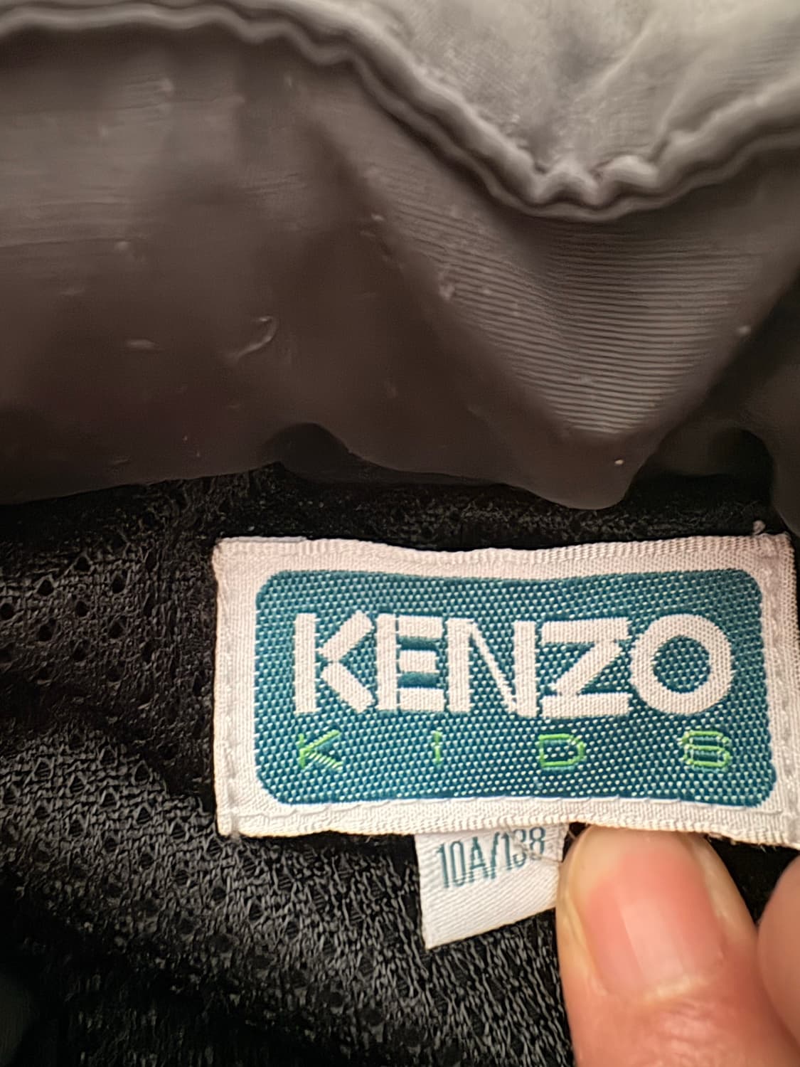 켄조 키즈 KENZO KIDS 로고 집업 자켓 후드 탈부착 블랙 상품이미지4