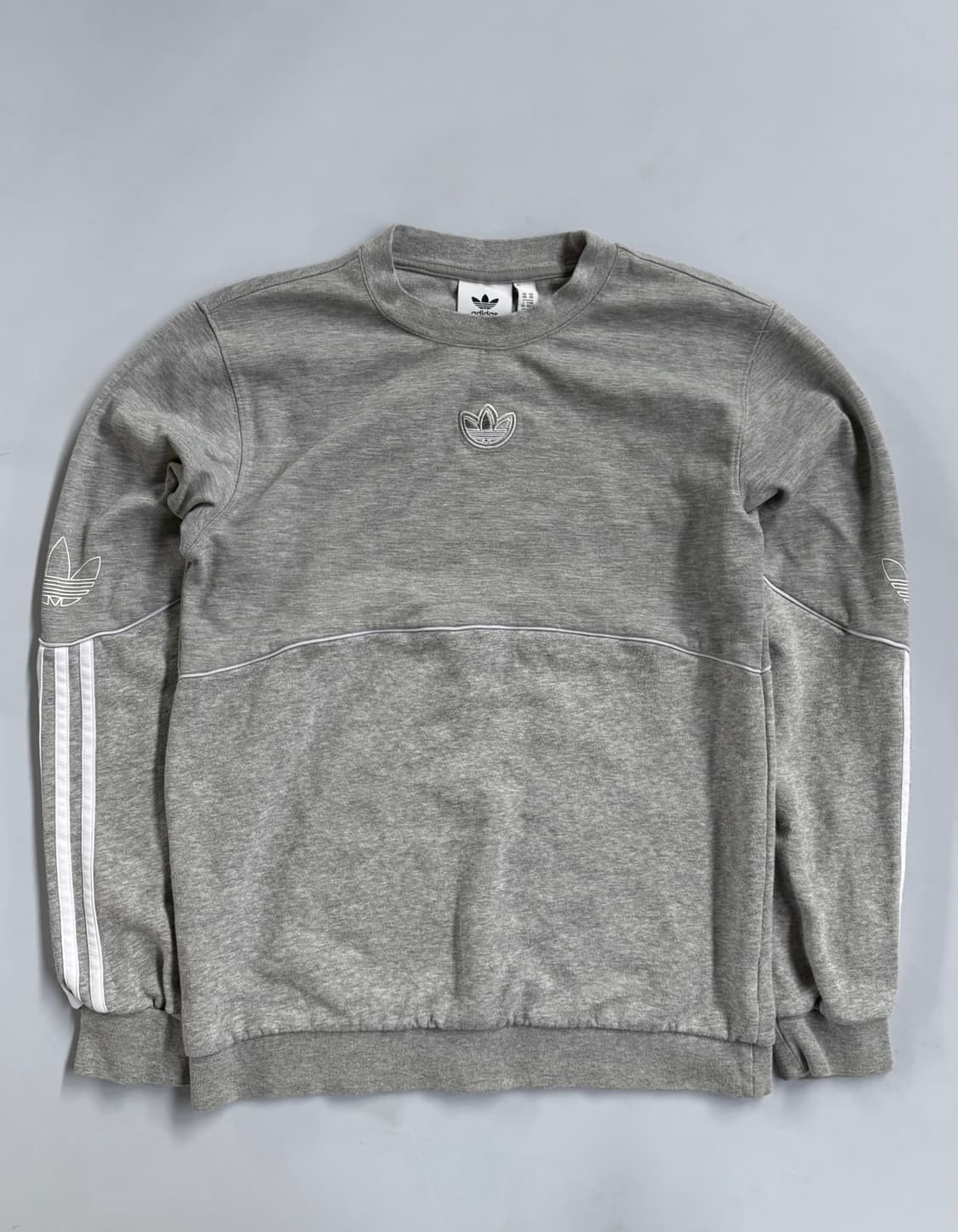 아디다스 맨투맨 상품이미지2