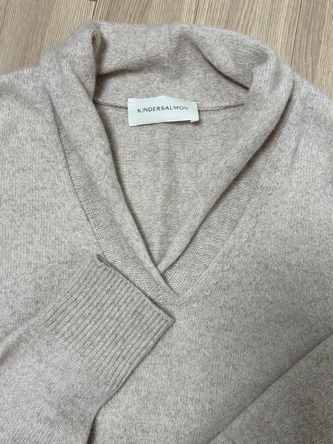 킨더살몬 숄 카라 풀오버 상품이미지6