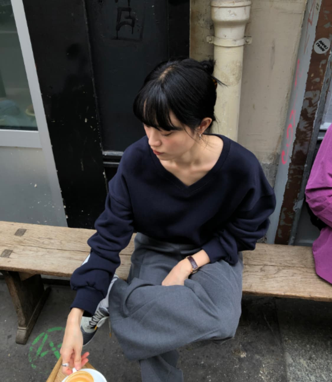 르모어 코튼 브이넥 맨투맨 네이비 상품이미지2