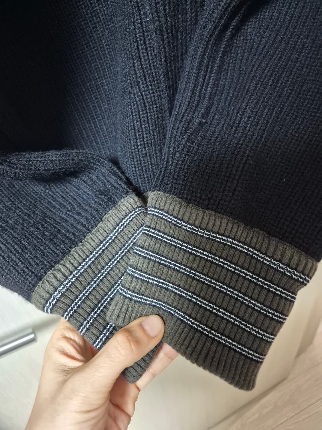 시스템 옴므 한섬 블랙 니트 집업 가디건 100 니트점퍼 상품이미지8