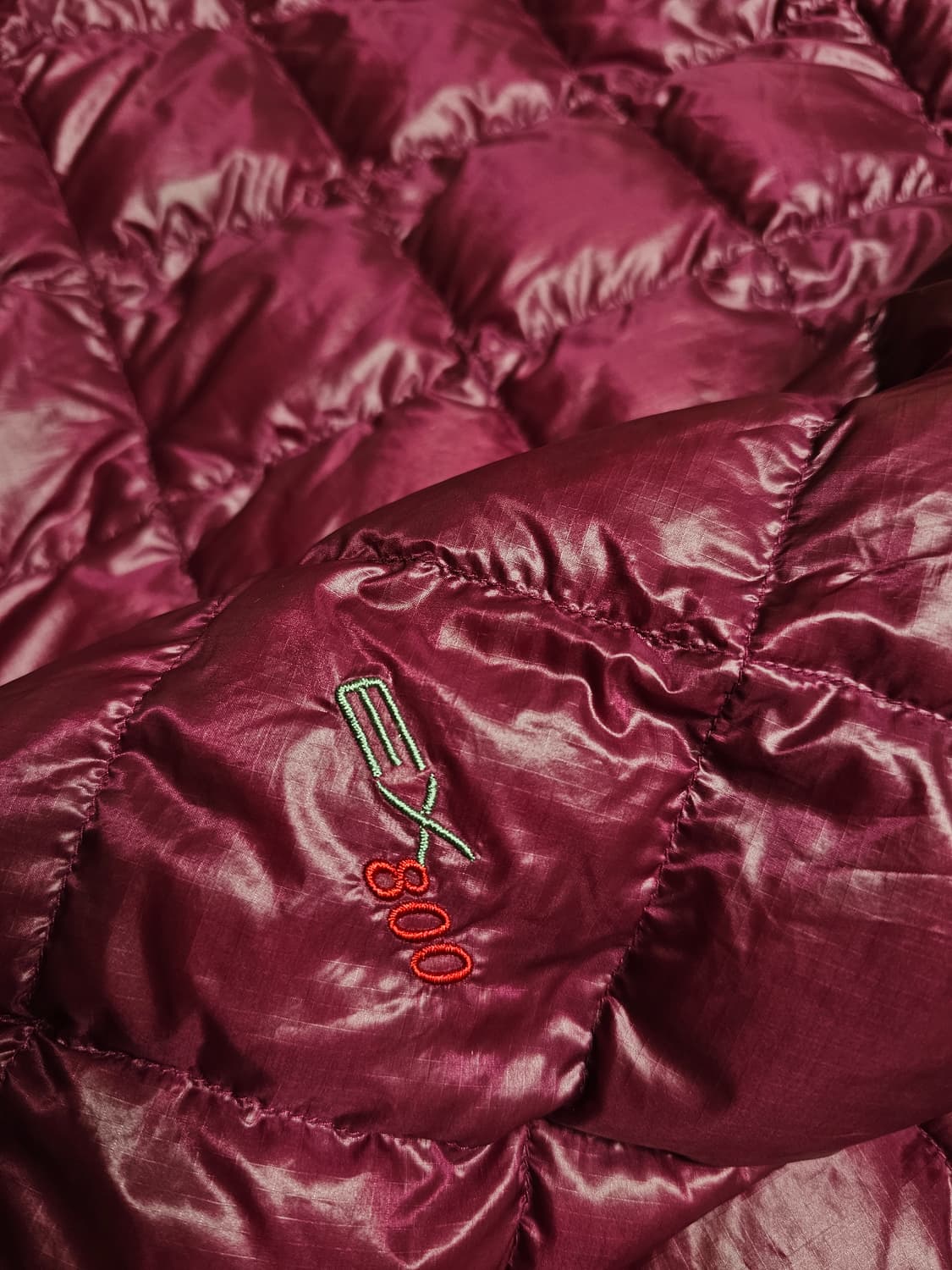 몽벨 퍼텍스 컨텀 경량 구스 다운 800필 S(90) 상품이미지6