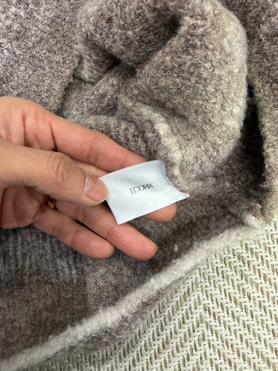 정품) ECORR 이코르 남성 모헤어 브라운 니트 스웨터 1(105) 상품이미지7
