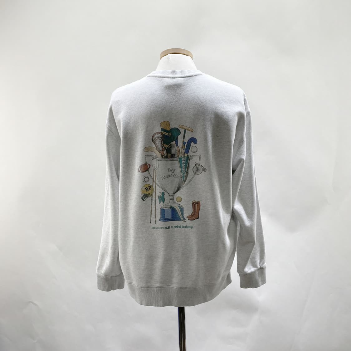 빈폴x프린트베이커리 남성맨투맨  상품이미지3