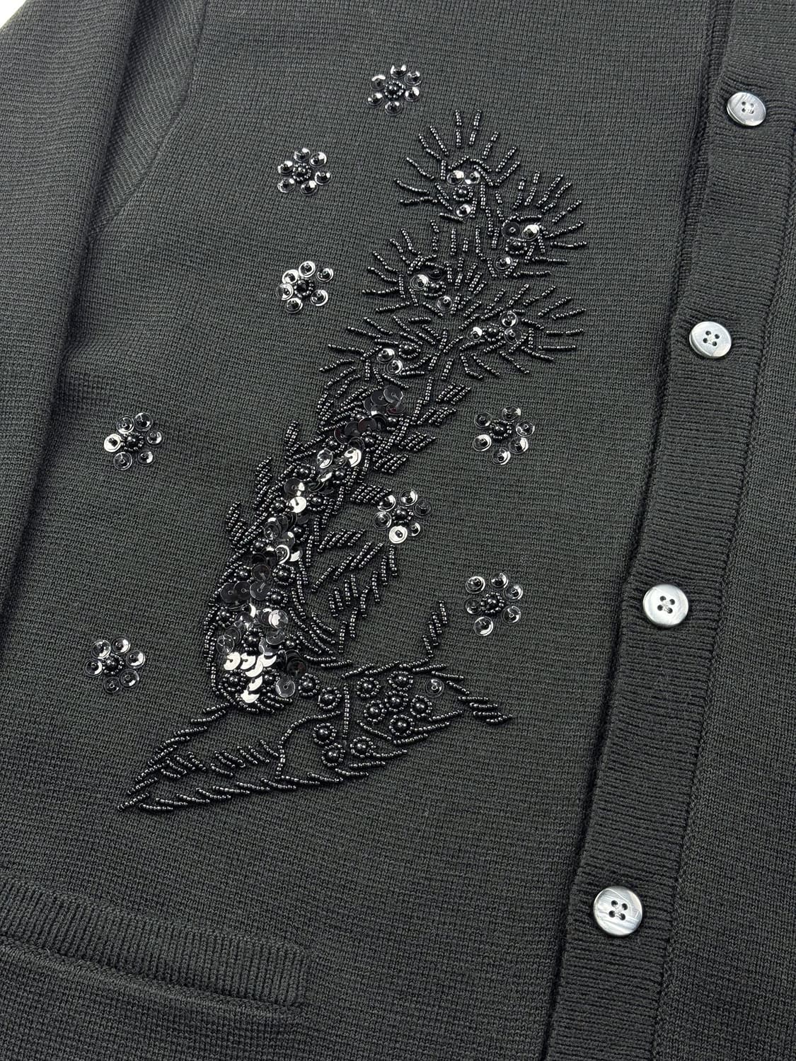 슈프림 비디드 아플리케 가디건 블랙 상품이미지5