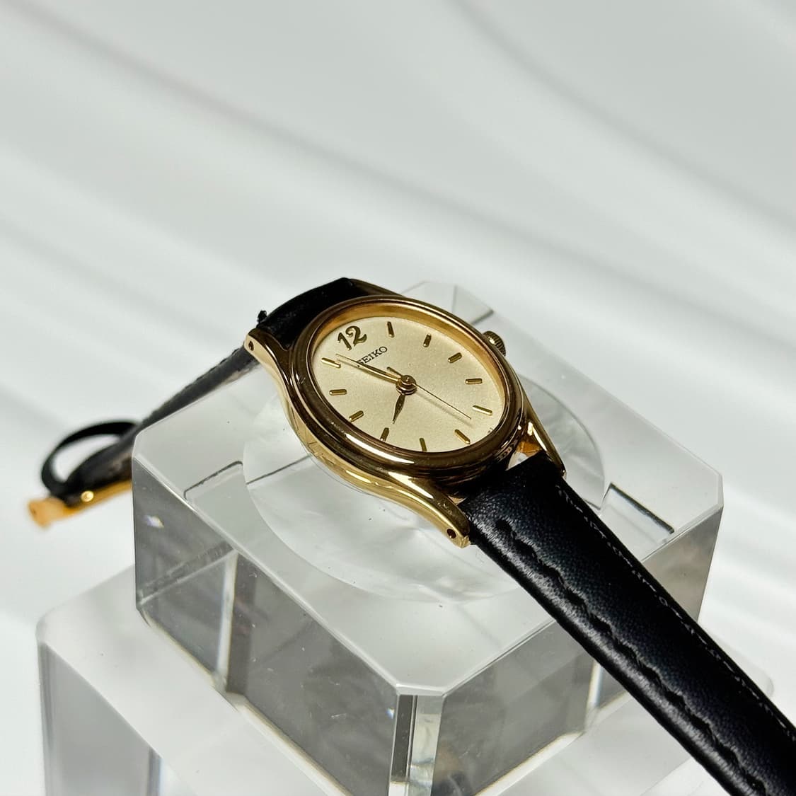 80s90s 빈티지 세이코 클래식 골드 오벌 다이얼 워치 상품이미지7