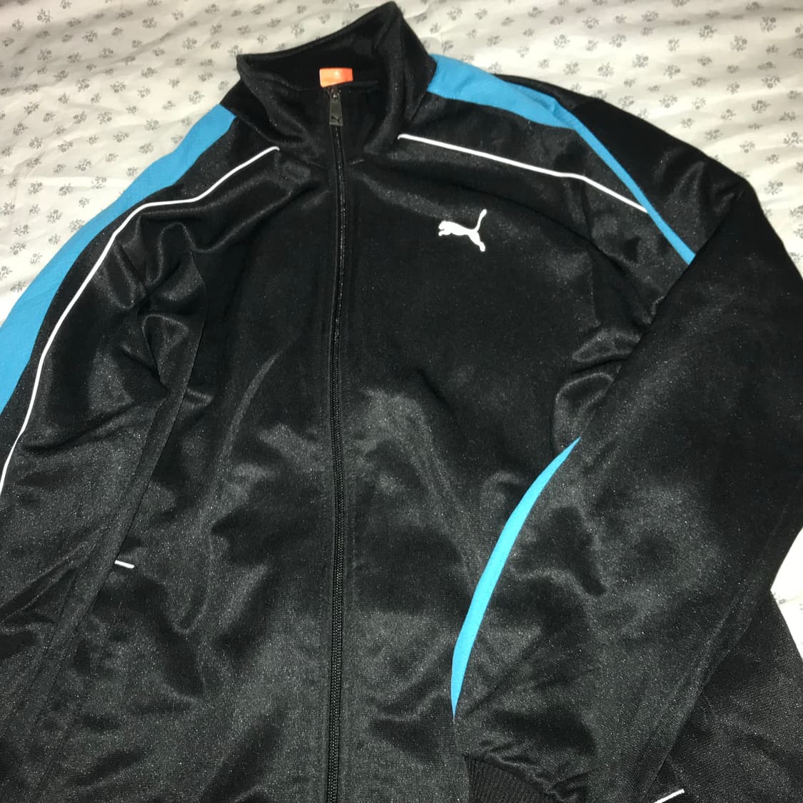 푸마 트랙점퍼 M 사이즈 져지 서브컬쳐 아노깔 퓨마 상품이미지3