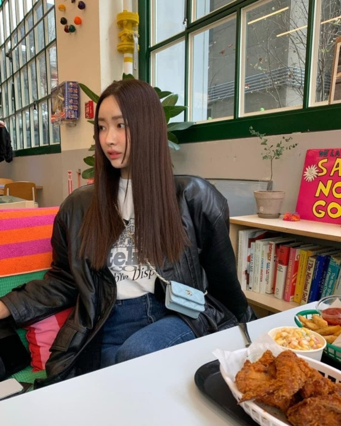 샤넬 미니 체인백 차정원 착용 ( AP2627 ) 상품이미지5