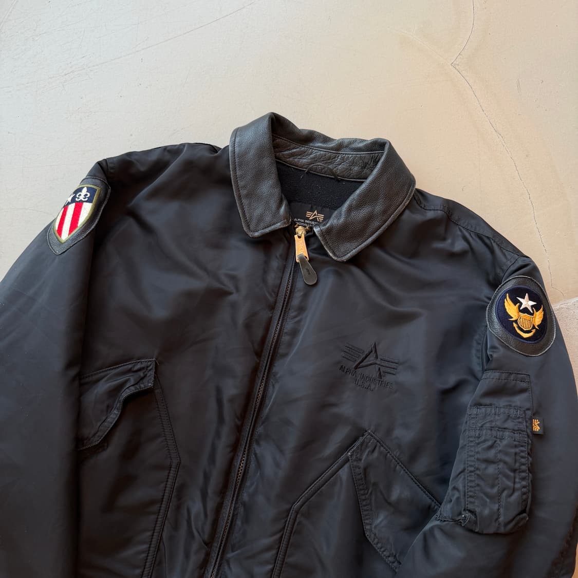 알파 인더스트리 cwu-45 플라이트 자켓 상품이미지3