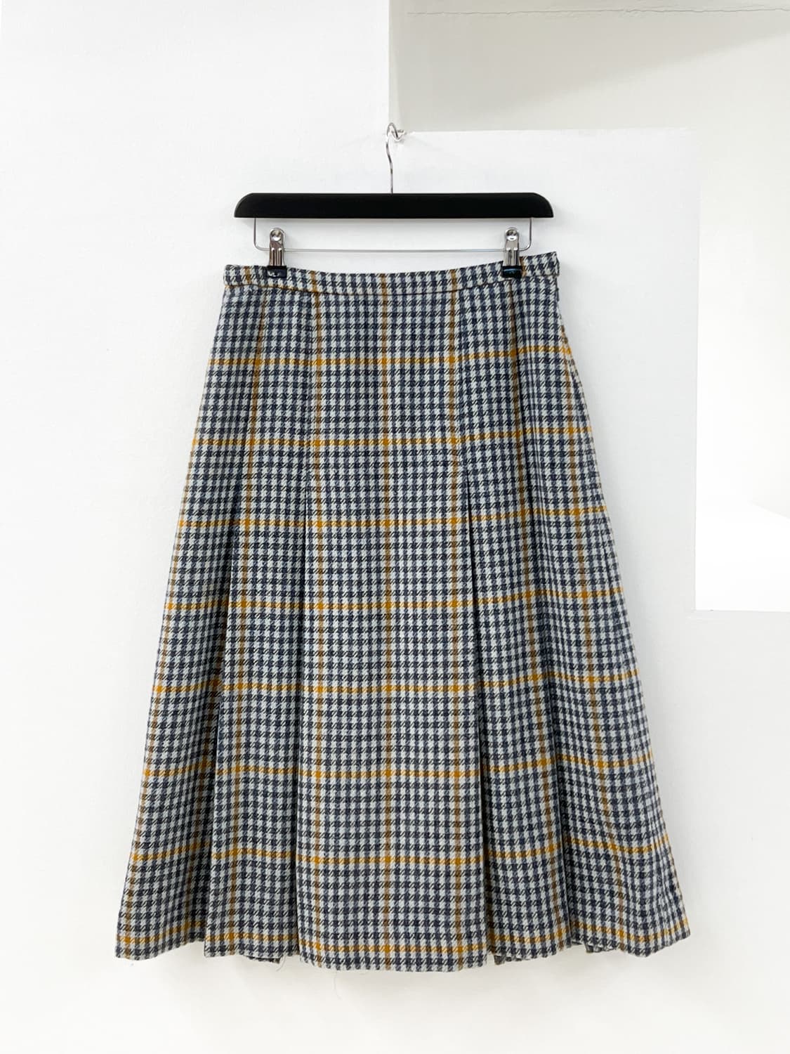 Burberry wool check skirt 상품이미지1